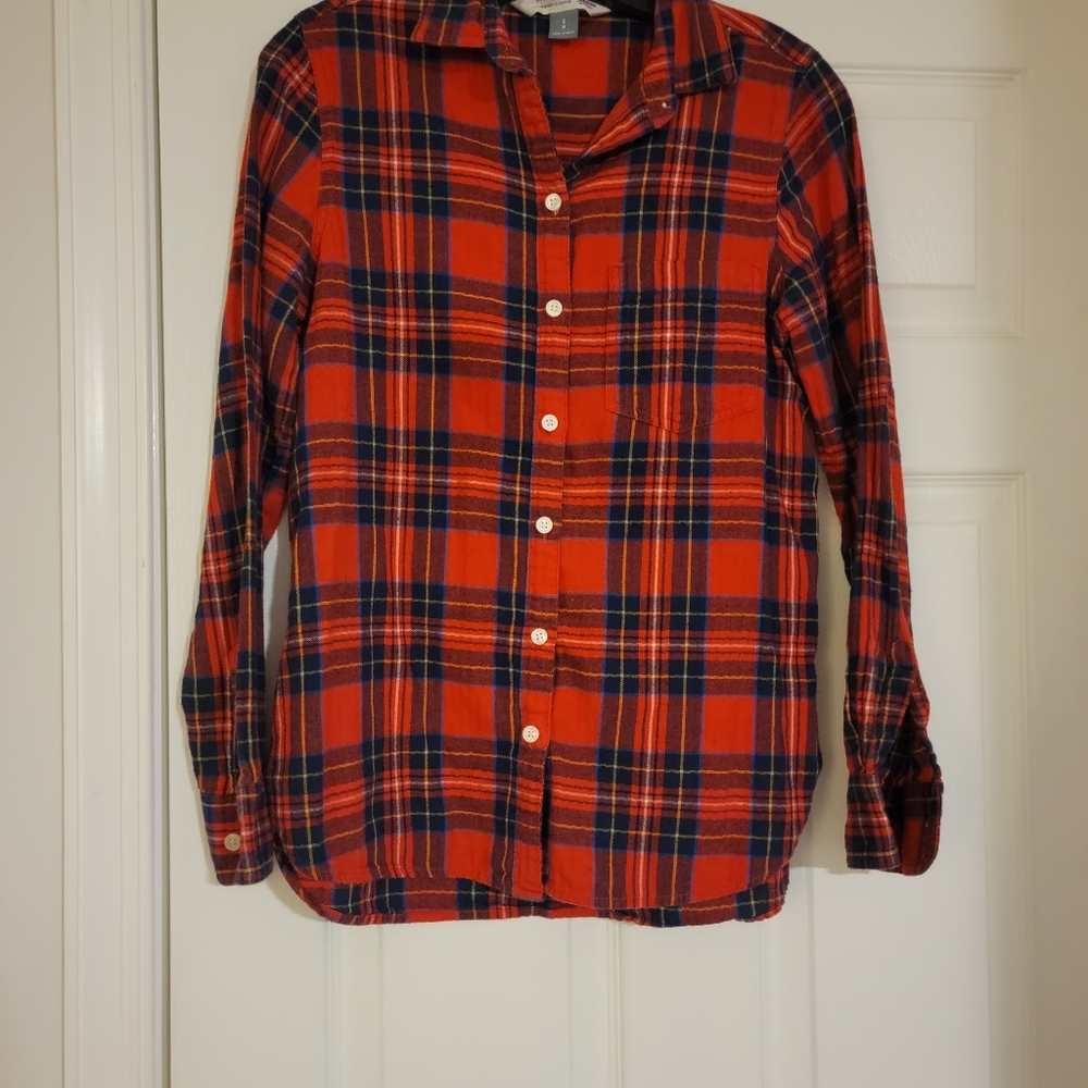 Plaid long sleeve shirt